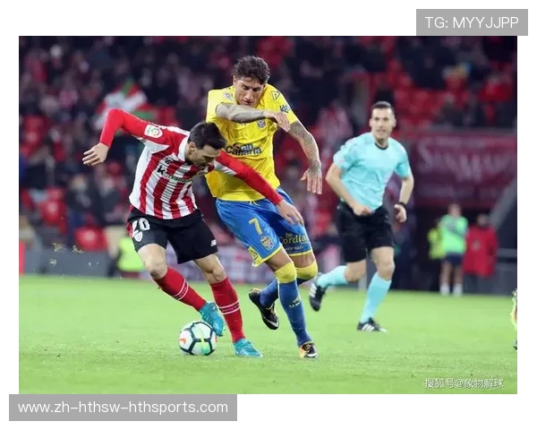 西甲联赛与英超联赛在运营、技战术和受众方面的对比